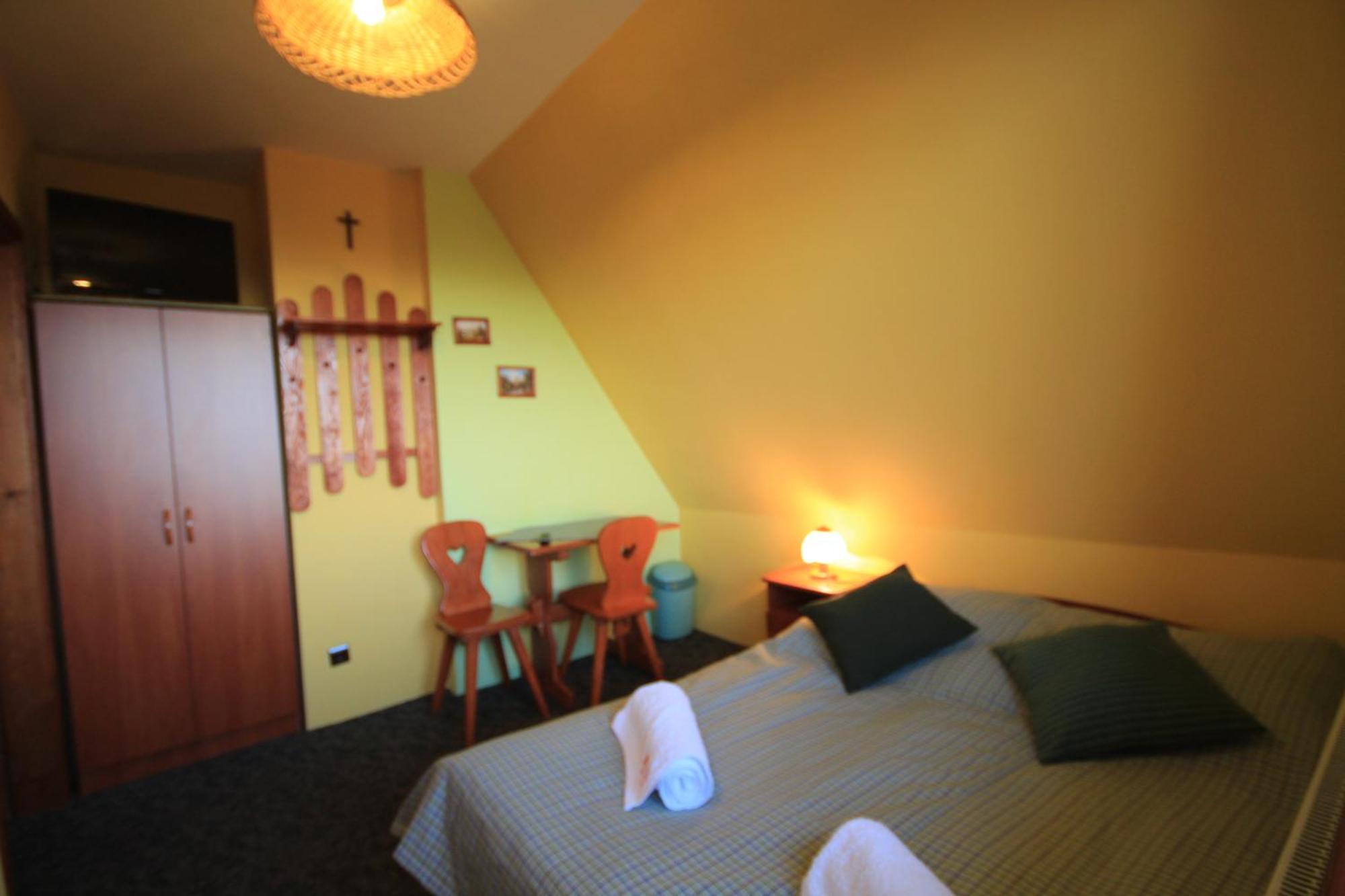 Mis Pokoje Goscinne Bukowina Tatrzańska Kamer foto